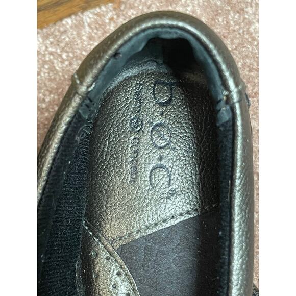 B.O.C. women’s clogs Size 6 slip on metallic green gold - Picture 3 of 13